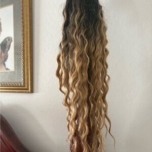 Ombre Wavy Wig 22 inches